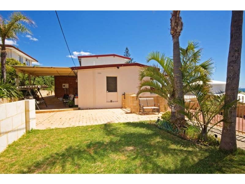 62 Mindarie Drive, Quinns Rocks WA 6030