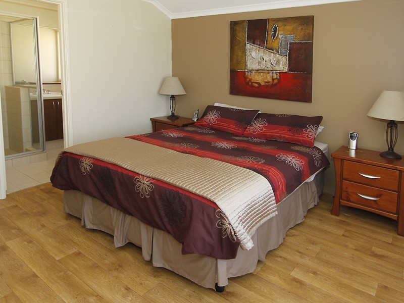 7 Saintfield Corner, Ridgewood WA 6030