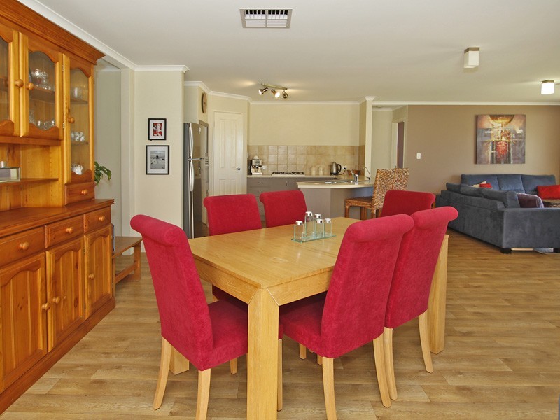 7 Saintfield Corner, Ridgewood WA 6030