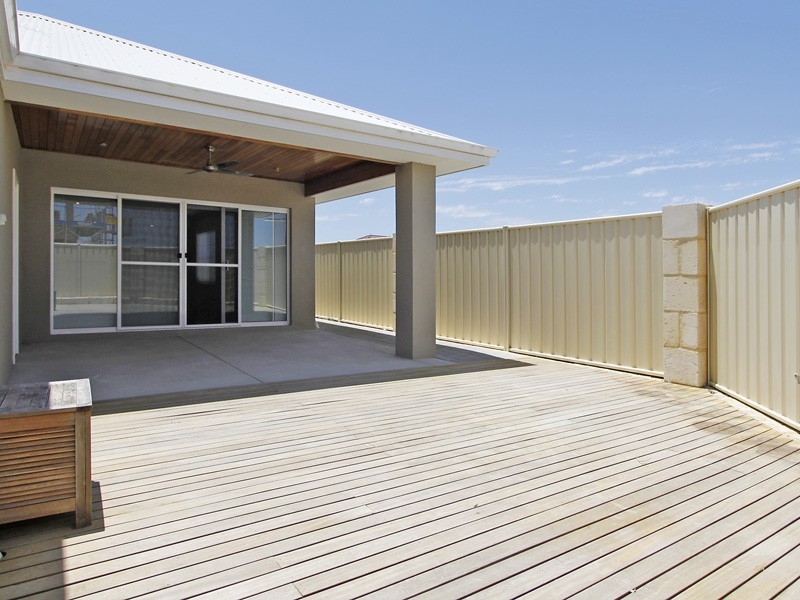 9 Argosy Lane, Jindalee WA 6036