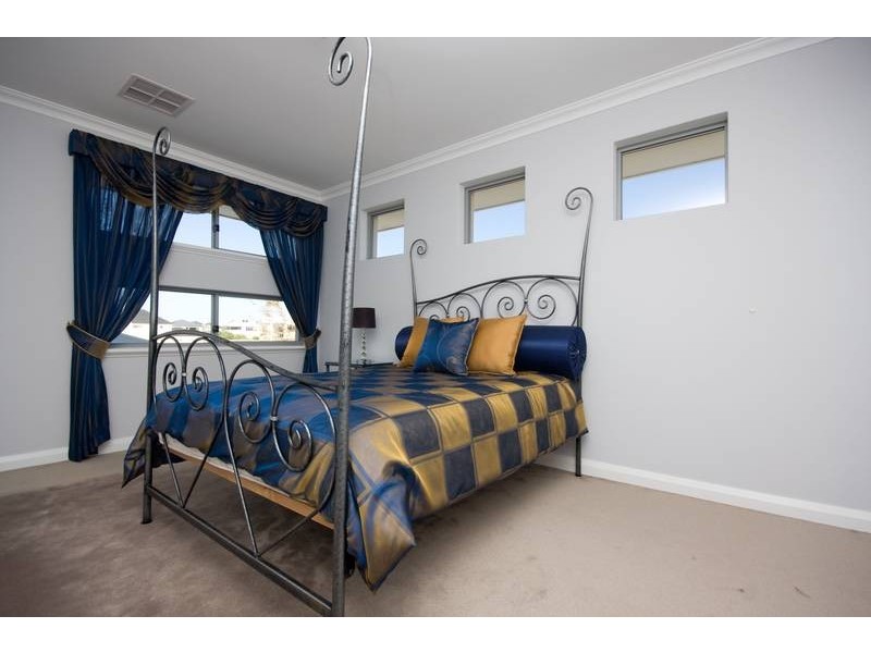 40 Backwater Circle, Burns Beach WA 6028