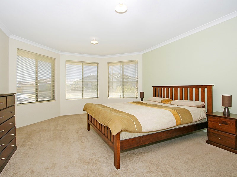 10 Clitheroe Way, Butler WA 6036