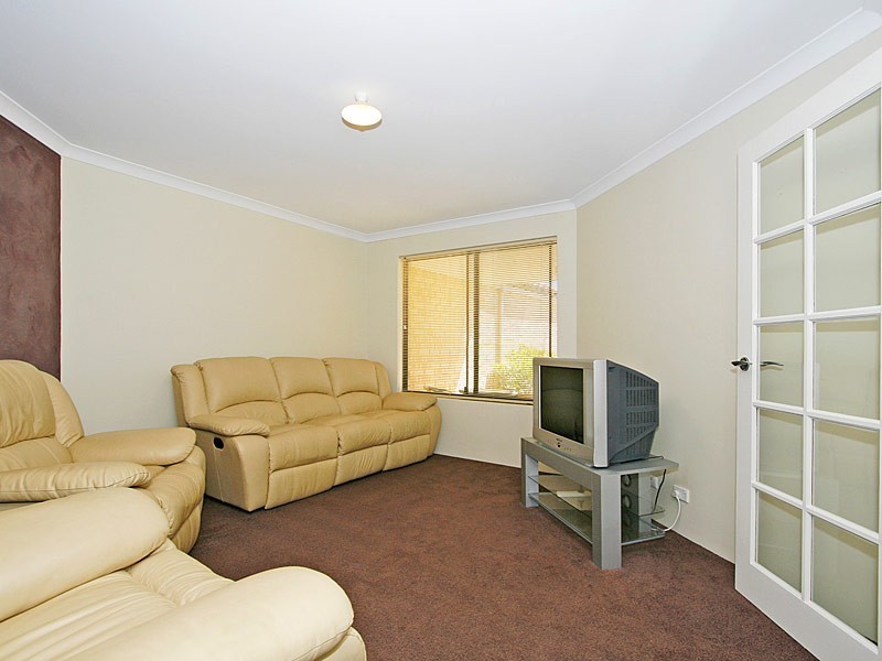 10 Clitheroe Way, Butler WA 6036
