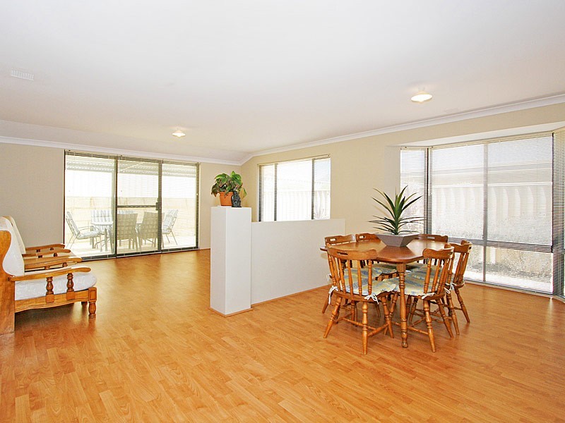 10 Clitheroe Way, Butler WA 6036