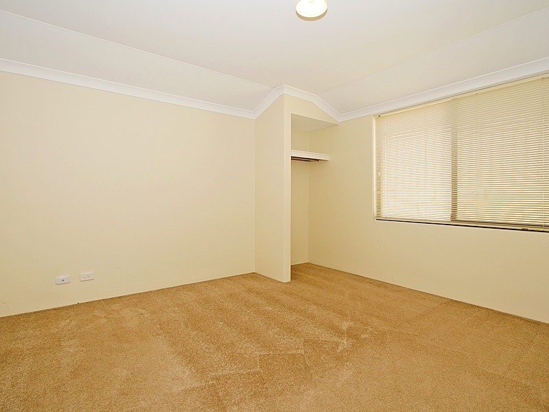 10 Clitheroe Way, Butler WA 6036