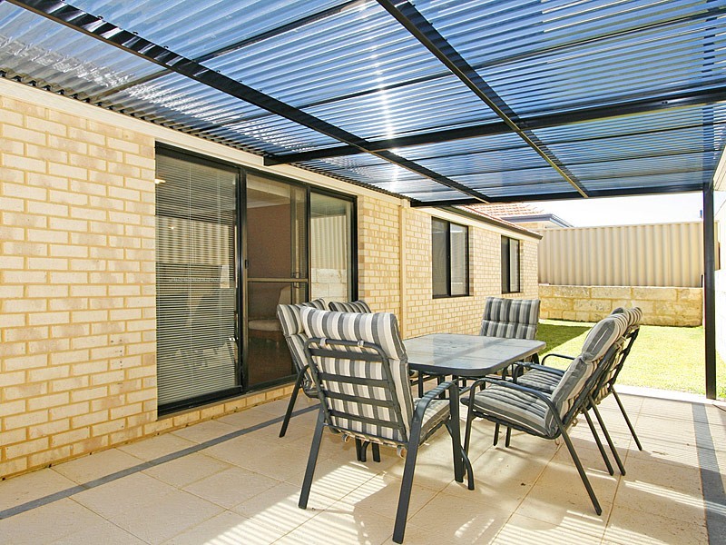 10 Clitheroe Way, Butler WA 6036
