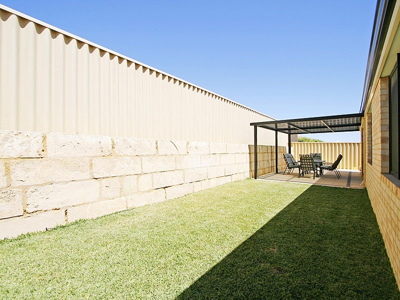 10 Clitheroe Way, Butler WA 6036