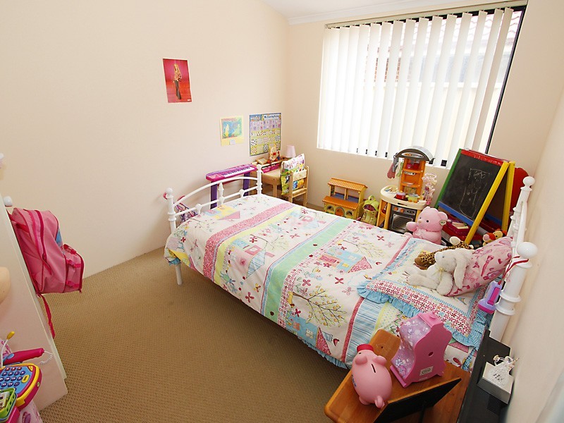 5 Neah Place, Butler WA 6036