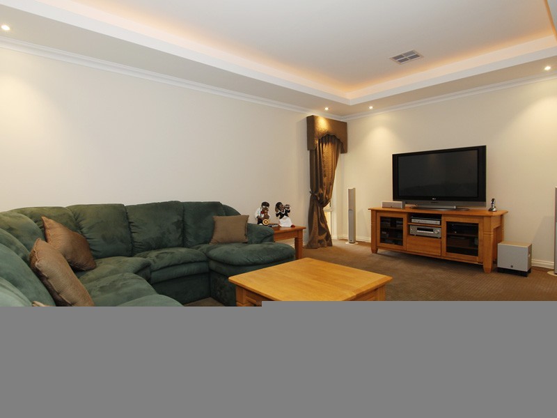 12 Halyard Road, Jindalee WA 6036