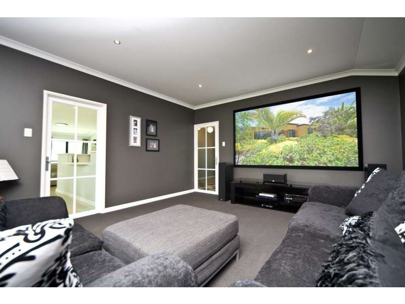 60 Cristobal Crescent, Mindarie WA 6030