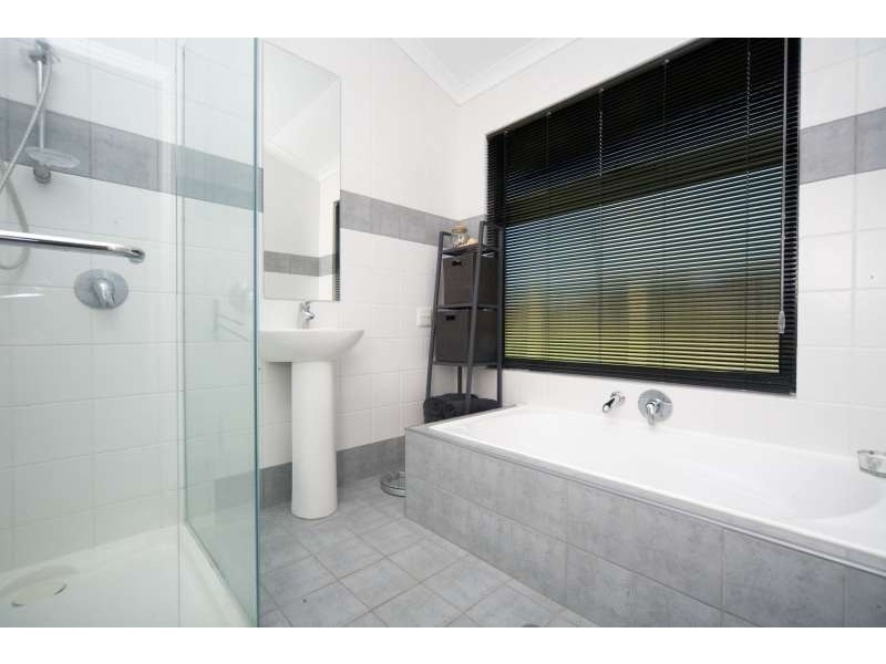 60 Cristobal Crescent, Mindarie WA 6030