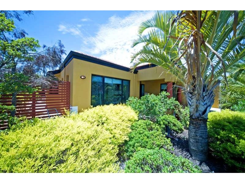 60 Cristobal Crescent, Mindarie WA 6030