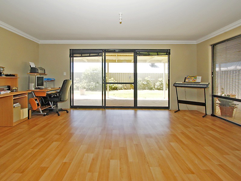 15 Salwick Street, Butler WA 6036