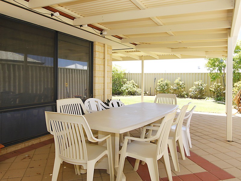 15 Salwick Street, Butler WA 6036