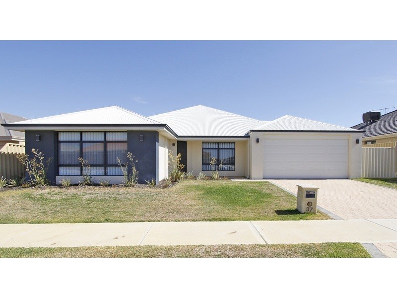 37 Huntly Ave, Butler WA 6036