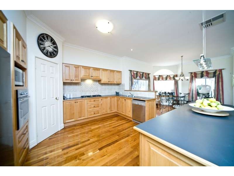 11 Halifax Boulevard, Mindarie WA 6030