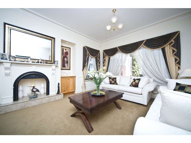 11 Halifax Boulevard, Mindarie WA 6030