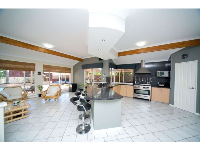 16 Shoalwater Pkwy, Iluka WA 6028