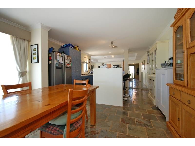 20 Ardglass Garden, Ridgewood WA 6030