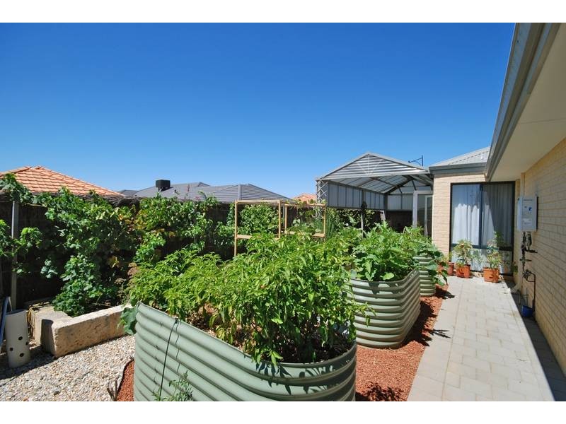 20 Ardglass Garden, Ridgewood WA 6030