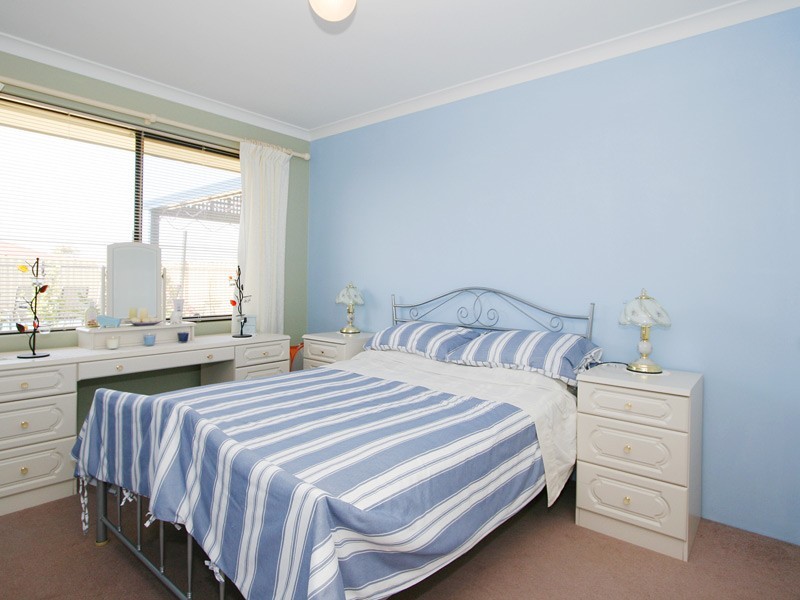 35 Shropshire Crescent, Butler WA 6036