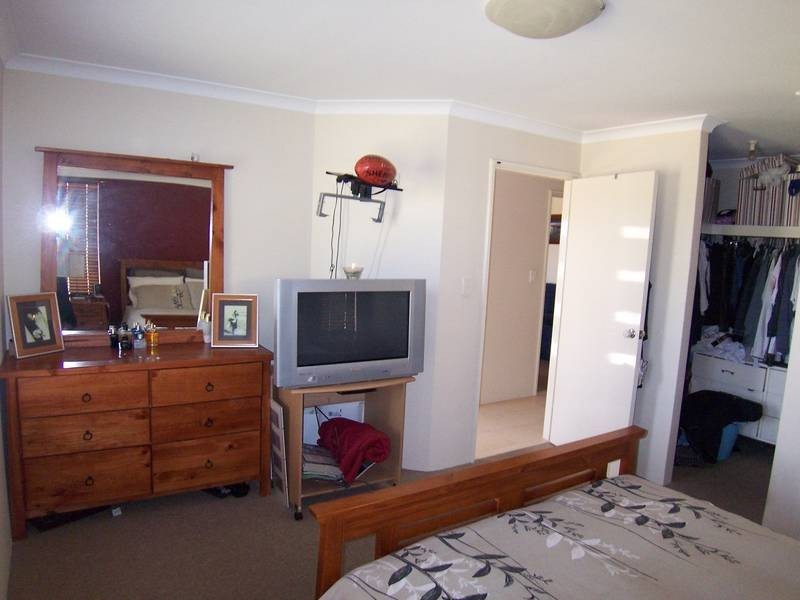 4 Silverton Avenue, Butler WA 6036