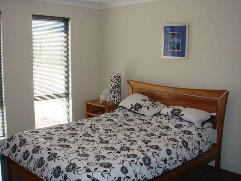 9 Pymore Crescent, Butler WA 6036