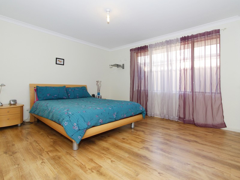 71 Camborne Parkway, Butler WA 6036