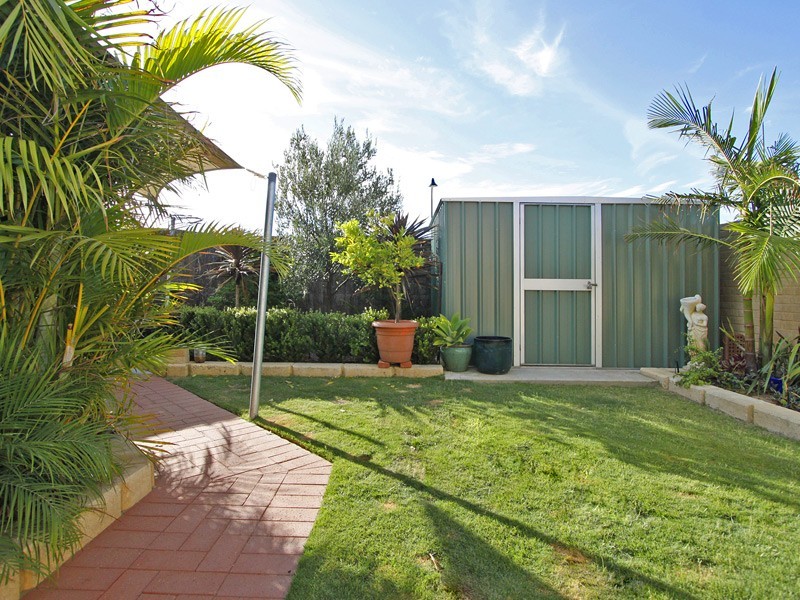 71 Camborne Parkway, Butler WA 6036