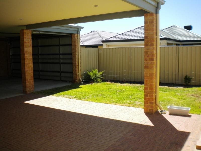 36 Costelloe Gardens, Butler WA 6036