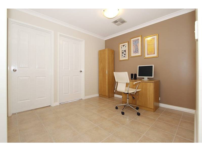 22 Ardglass Gardens, Ridgewood WA 6030