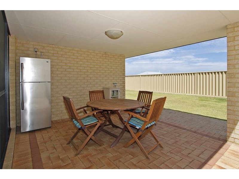 22 Ardglass Gardens, Ridgewood WA 6030