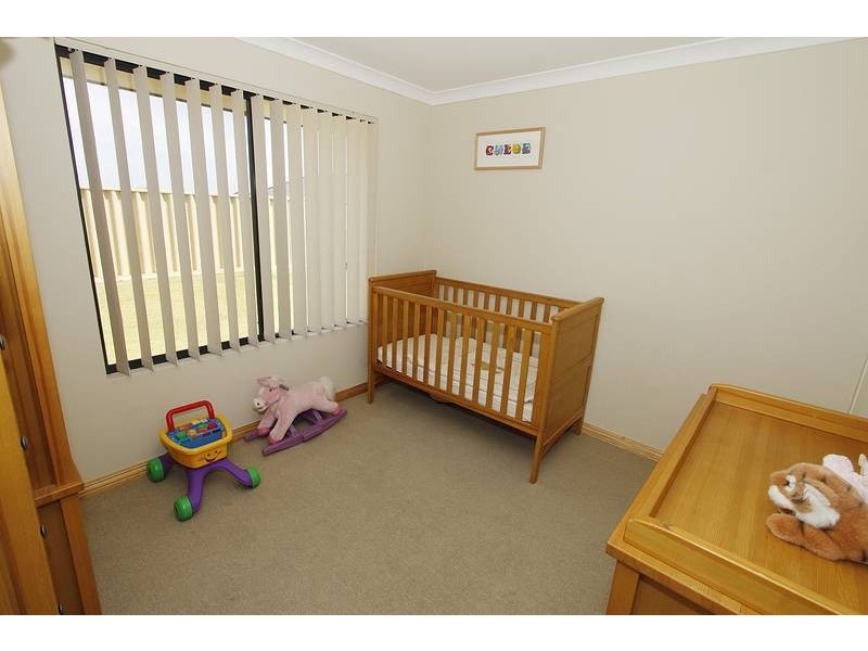 22 Ardglass Gardens, Ridgewood WA 6030