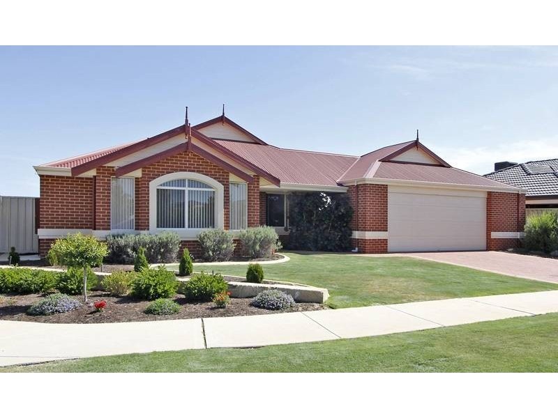 33 Thurleigh Approach, Butler WA 6036