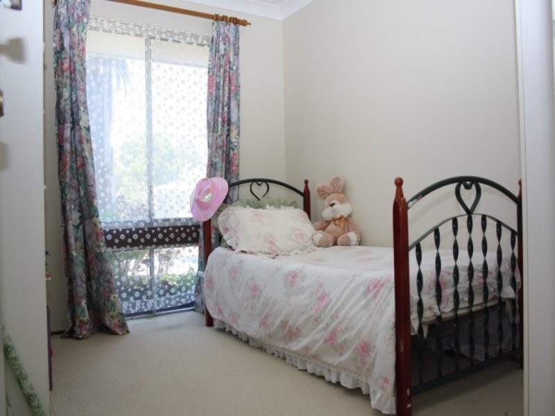 15 Galaxy Street, Beckenham WA 6107