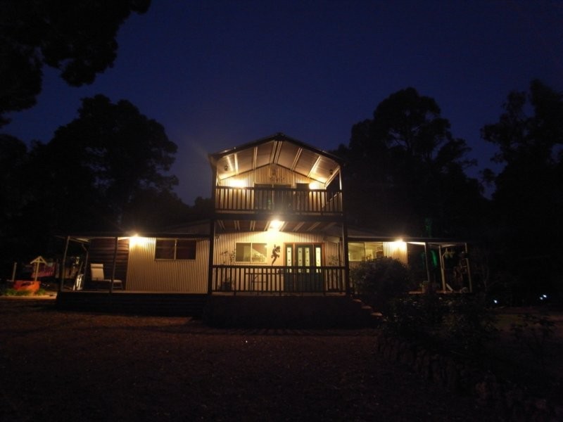 580 Kintore Road, Parkerville WA 6081