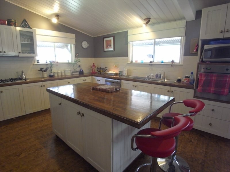 580 Kintore Road, Parkerville WA 6081