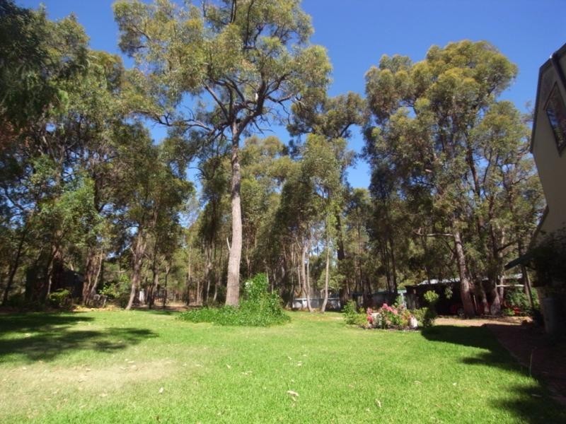 580 Kintore Road, Parkerville WA 6081