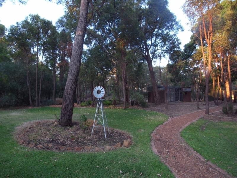 580 Kintore Road, Parkerville WA 6081