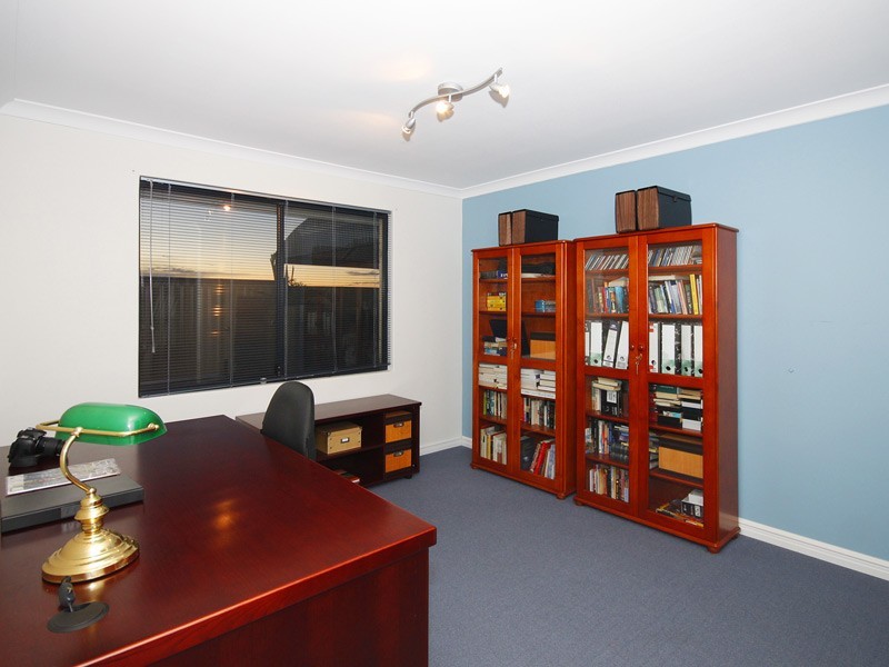 17 Swavesey Avenue, Butler WA 6036
