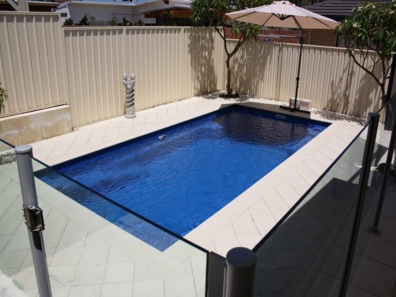19b Sulman Avenue, Salter Point WA 6152