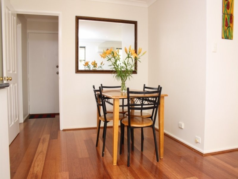 19b Sulman Avenue, Salter Point WA 6152
