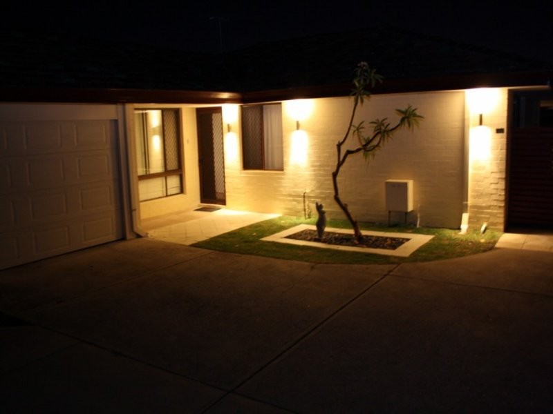 19b Sulman Avenue, Salter Point WA 6152