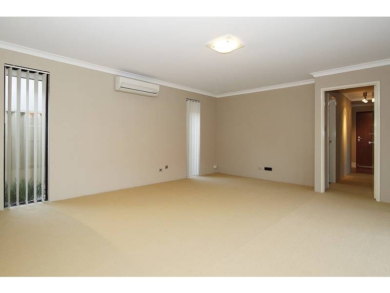 106 Camborne Parkway, Butler WA 6036