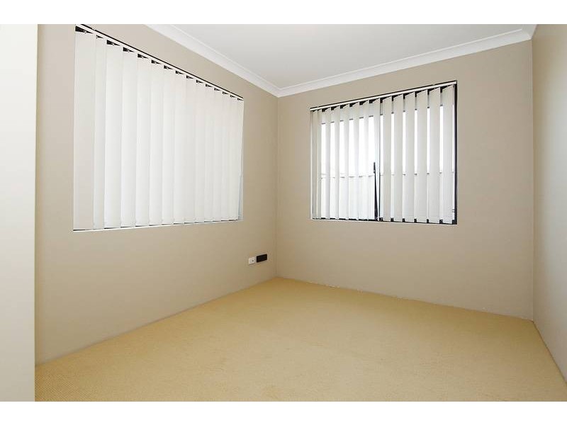 106 Camborne Parkway, Butler WA 6036