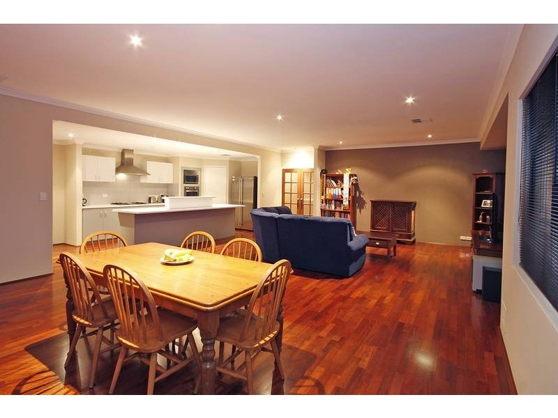 35 Sanderstead Loop, Butler WA 6036