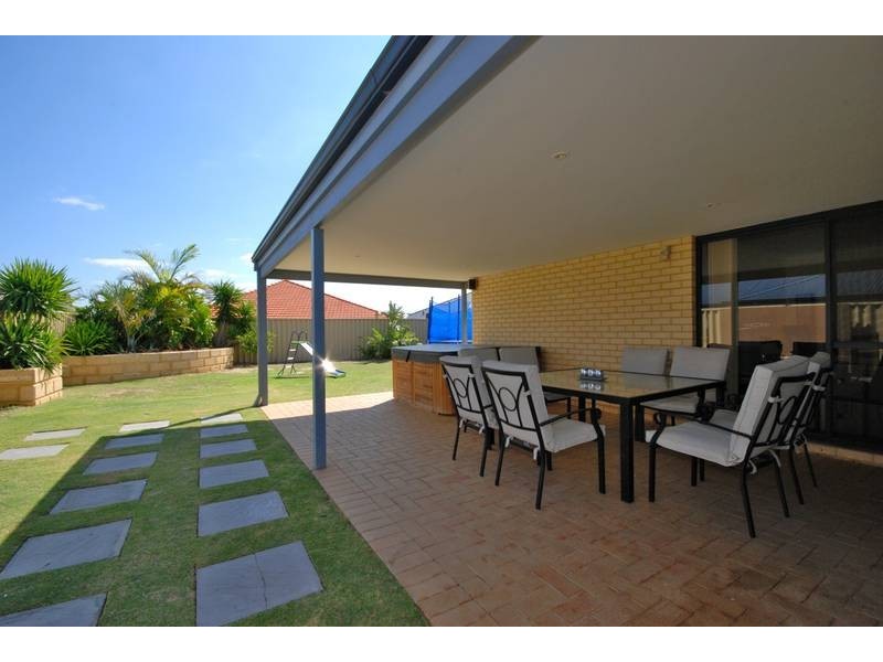 5 Salwick Street, Butler WA 6036