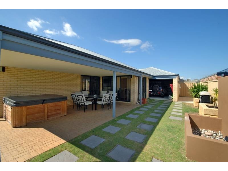 5 Salwick Street, Butler WA 6036