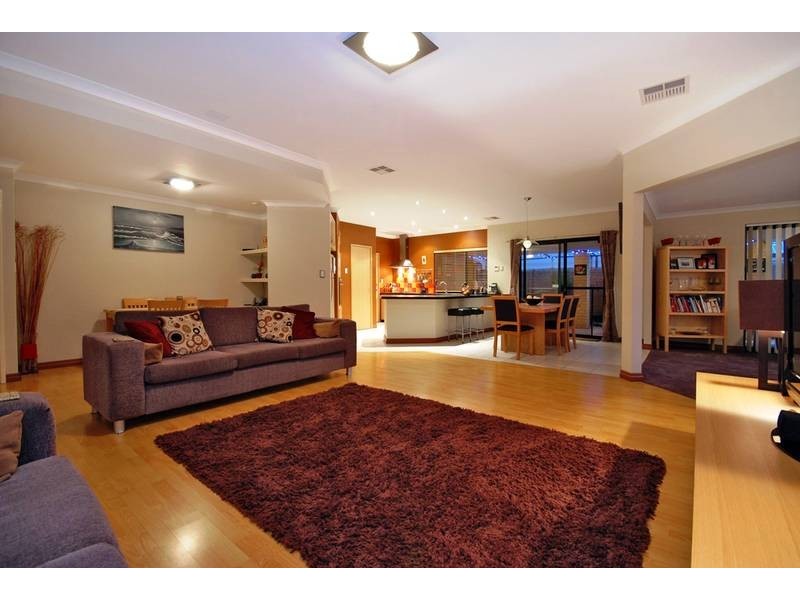 3 Woodstock Way, Butler WA 6036