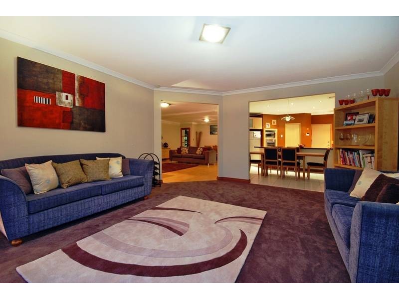 3 Woodstock Way, Butler WA 6036